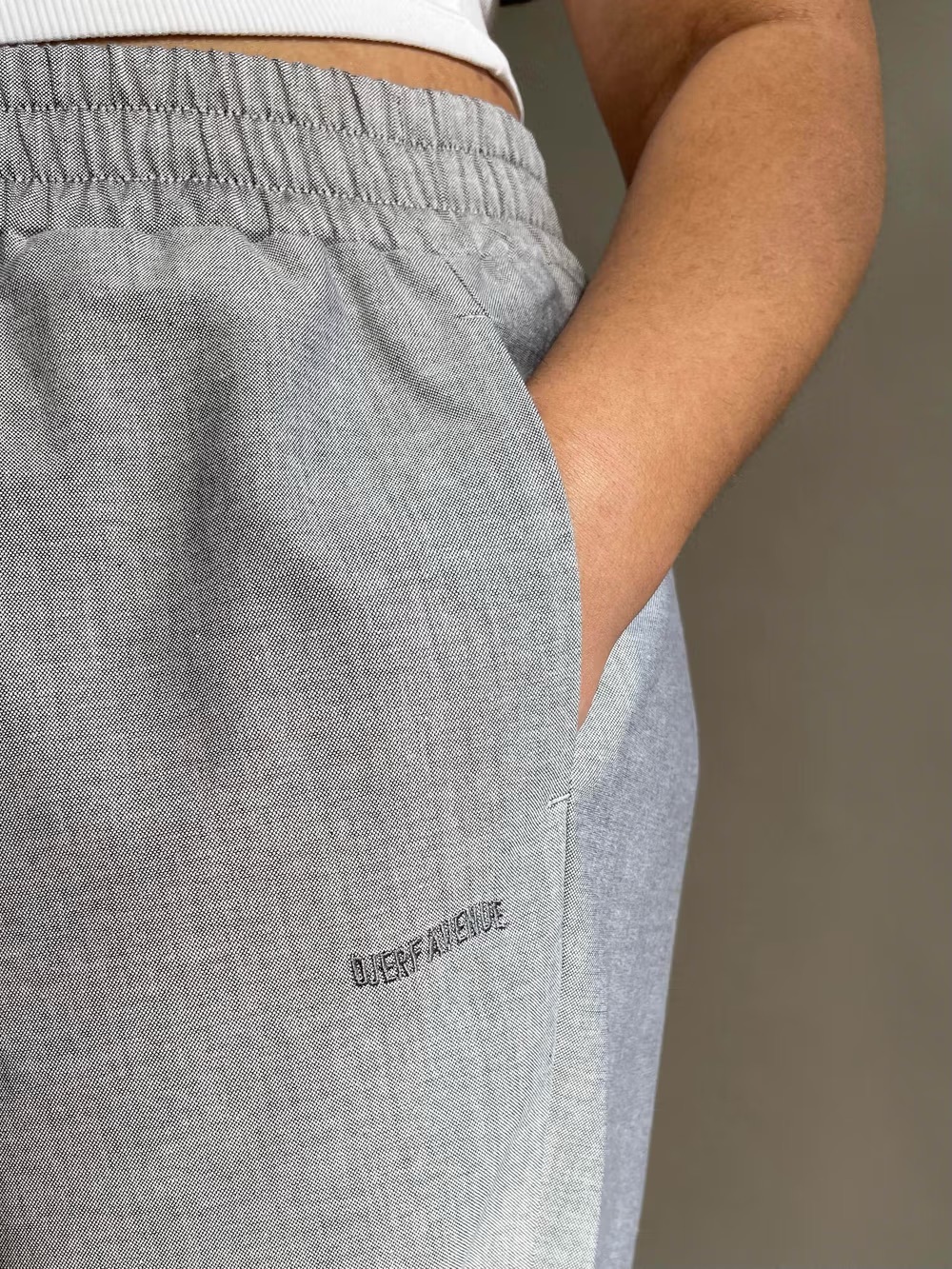 NWT Djerf Avenue Grey Breezy Pants sz M - Picture 3 of 6